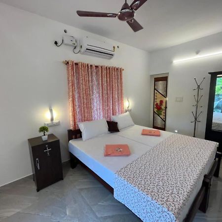 Marari Kallyani Beach Homestay Марарикулам Екстериор снимка