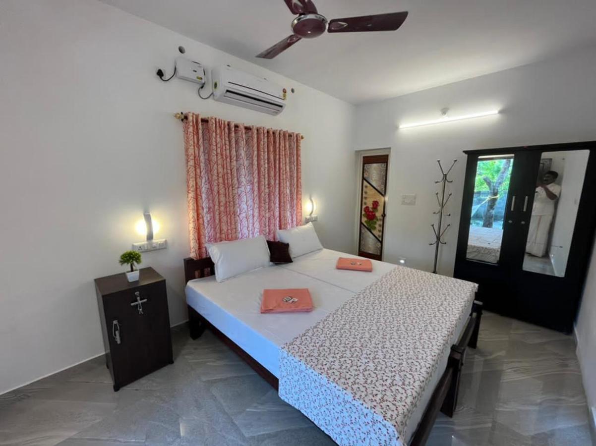 Marari Kallyani Beach Homestay Марарикулам Екстериор снимка