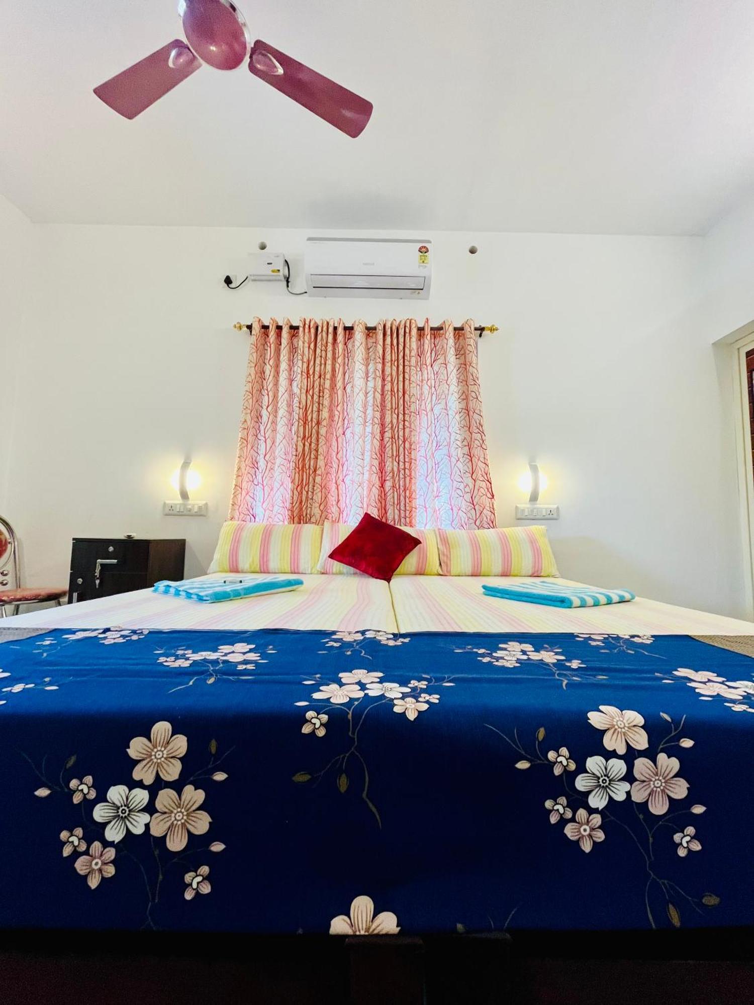 Marari Kallyani Beach Homestay Марарикулам Екстериор снимка